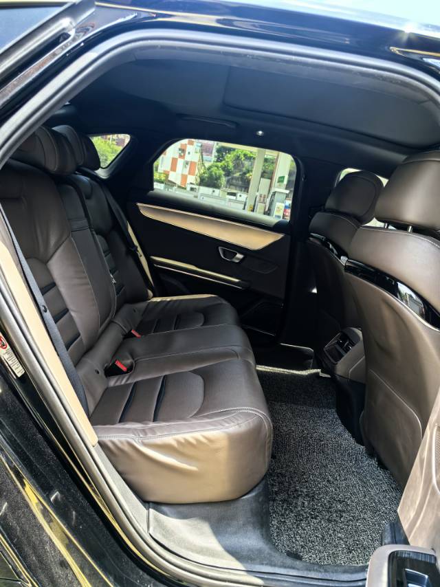 BYD Han 2021 car image #10