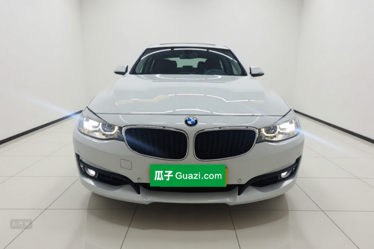 BMW 3 Series GT 2018 car image #3