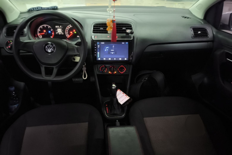 Volkswagen Polo 2019 #10 Volkswagen Polo 2019 car image #10