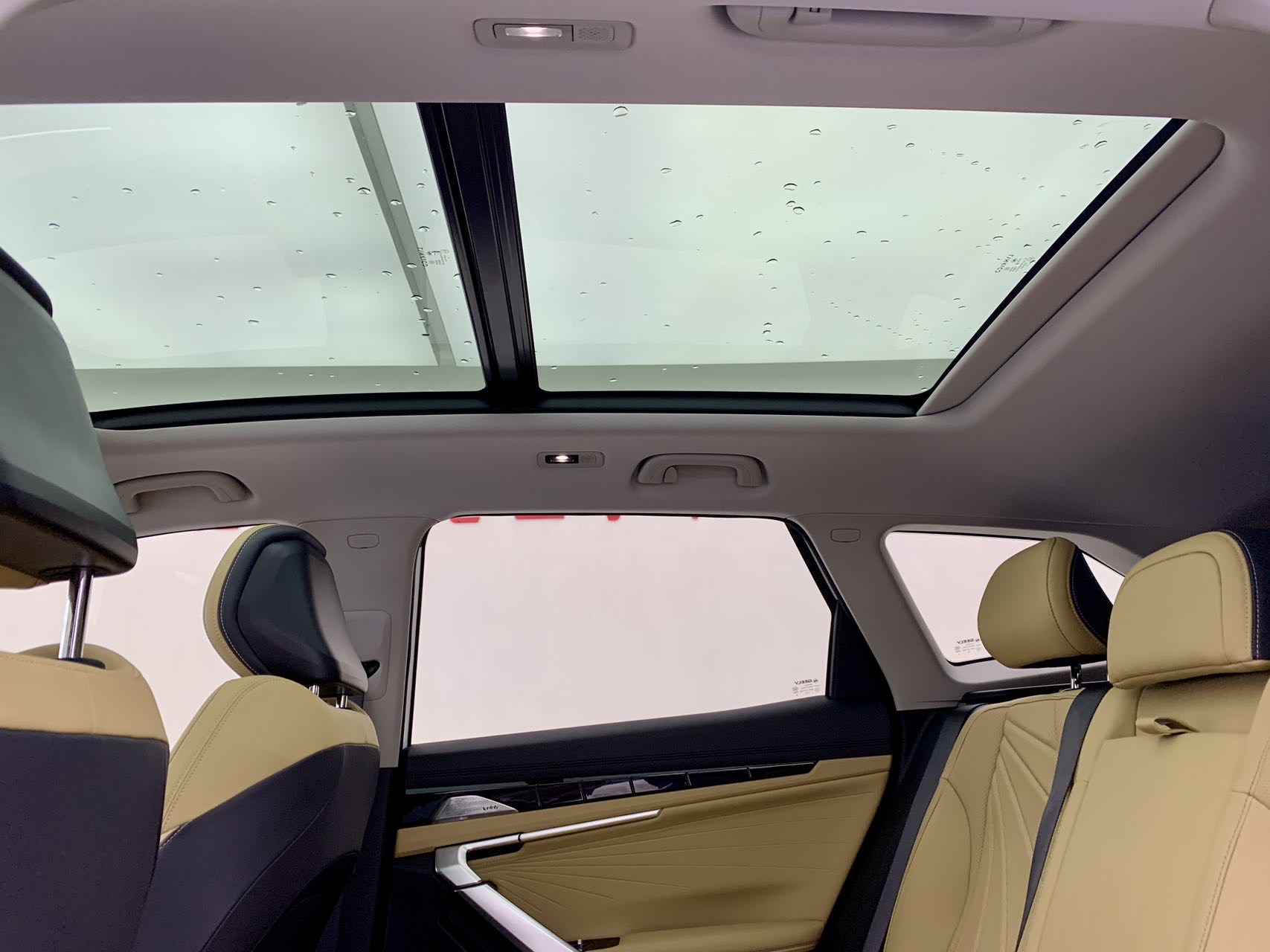 GEELY Boyue L 2023 car image #14