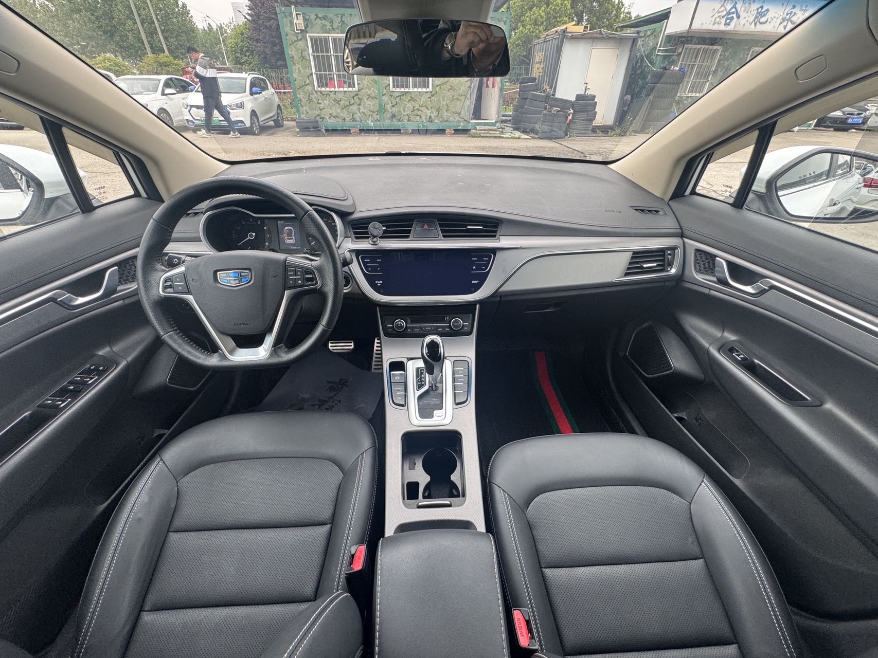 GEELY Emgrand GS 2018 car image #4