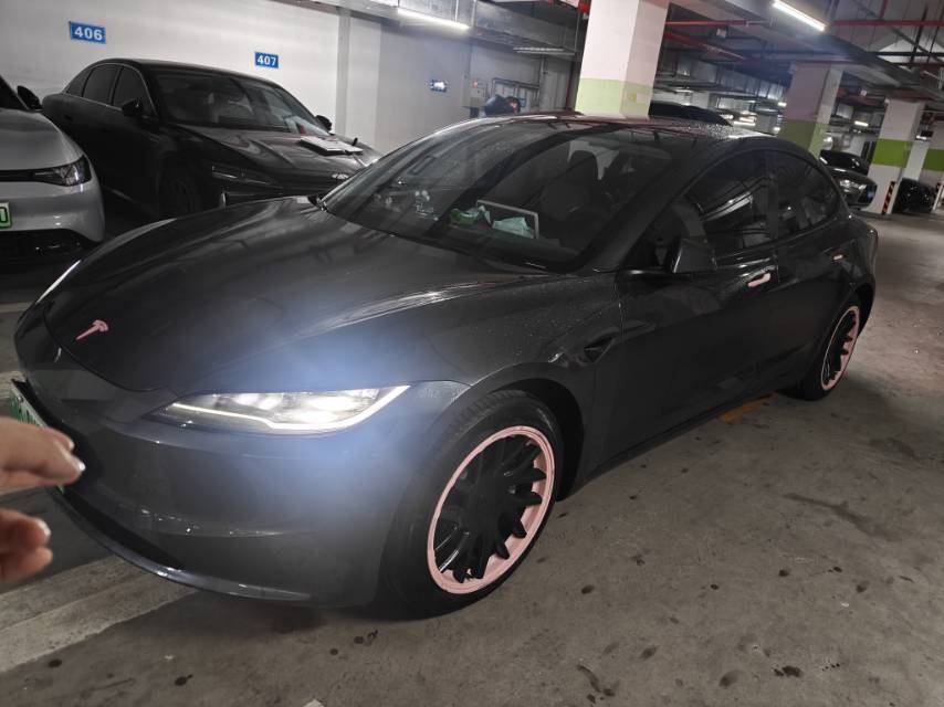 Tesla Model 3 2024 Tesla Model 3 2024 car image