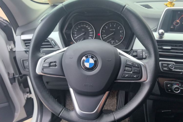 BMW X1 2016 #11 BMW X1 2016 car image #11