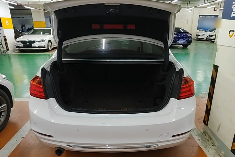 BMW 3 Series 2015 #19 BMW 3 Series 2015 imagen de coche #19