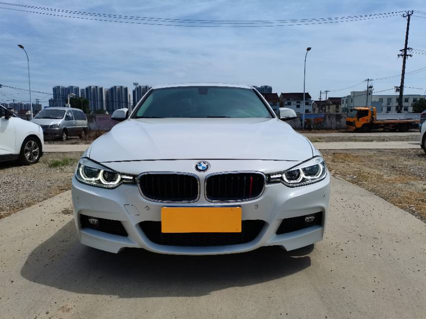 BMW 3 Series 2019 #2 BMW 3 Series 2019 car image #2