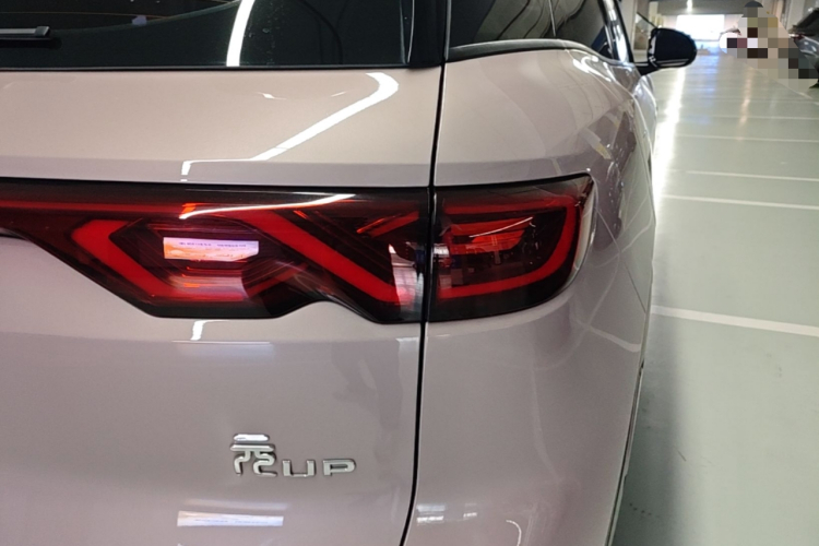 BYD YuanUP 2024 #8 BYD YuanUP 2024 car image #8