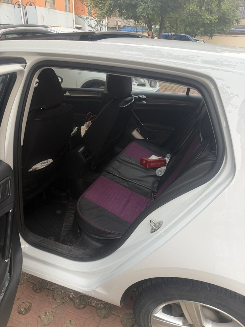 Volkswagen Golf 2016 car image #8