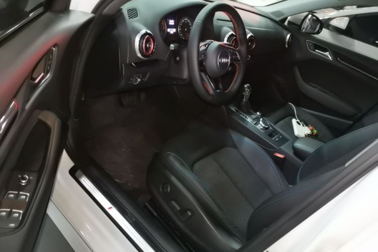 Audi A3 2019 #16 Audi A3 2019 car image #16