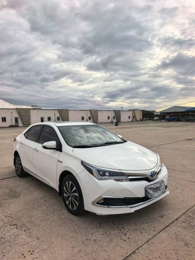 Toyota Corolla 2018 car image #3