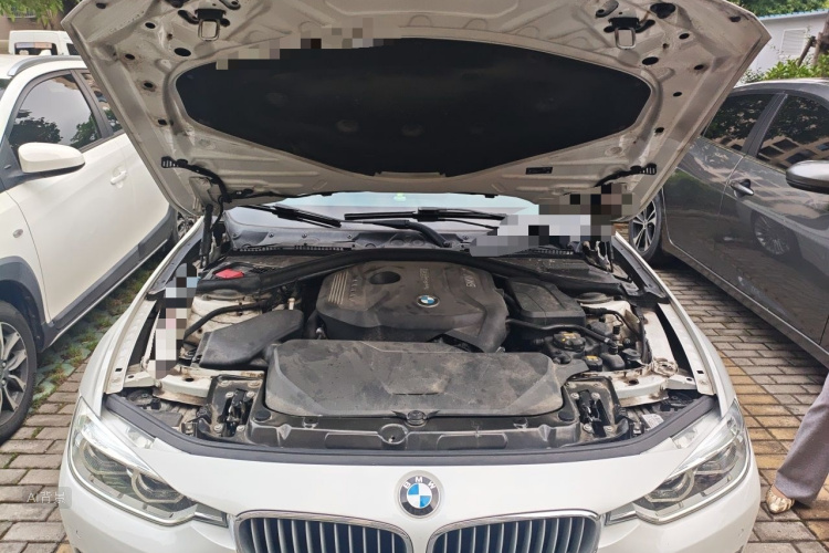 BMW 3 Series 2018 #22 BMW 3 Series 2018 car image #22