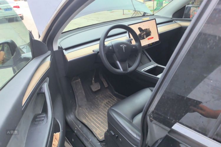 Tesla Model Y 2023 #18 Tesla Model Y 2023 car image #18