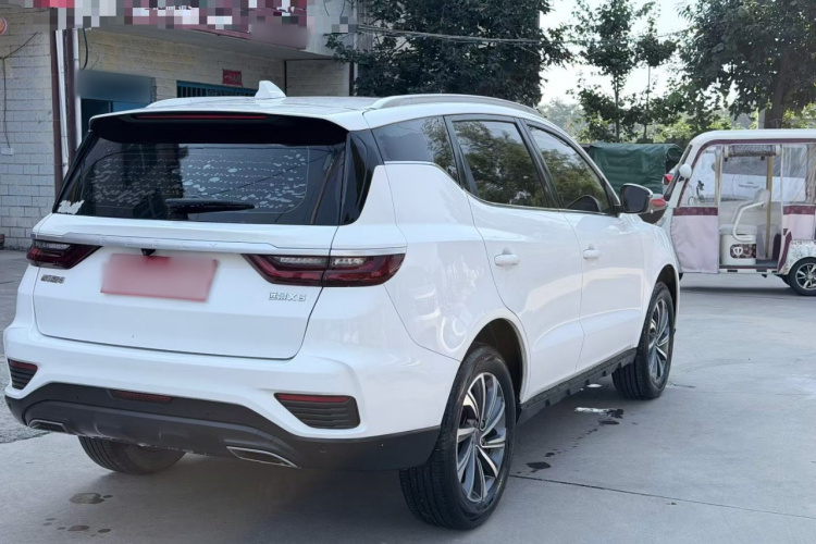 GEELY Vision X6 2021 immagine di auto #7