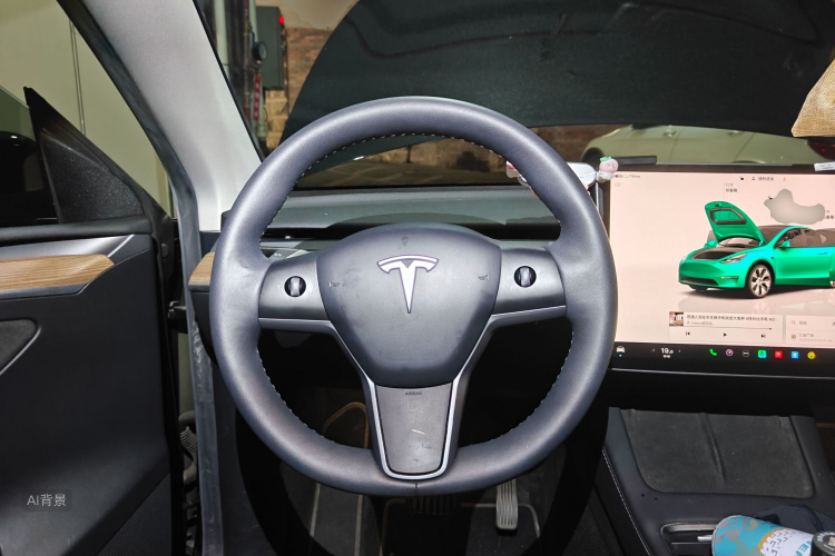Tesla Model Y 2022 immagine di auto #12