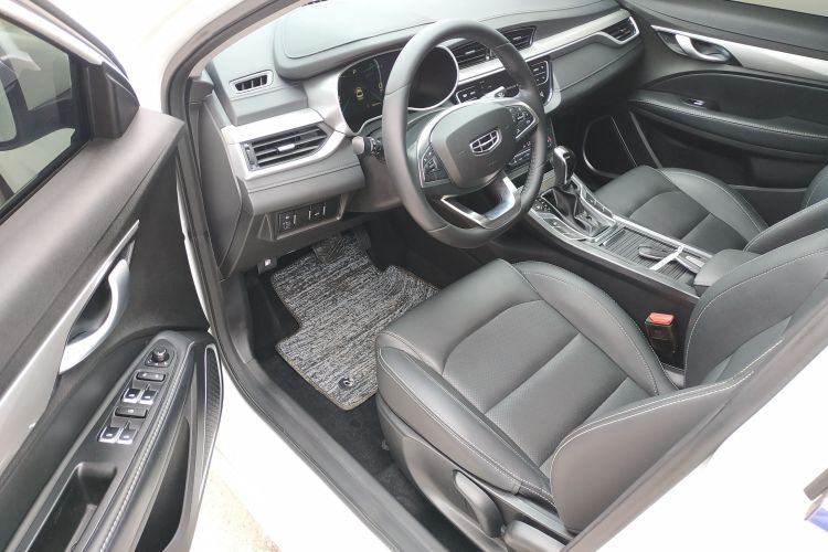 GEELY Emgrand 2020 car image #16