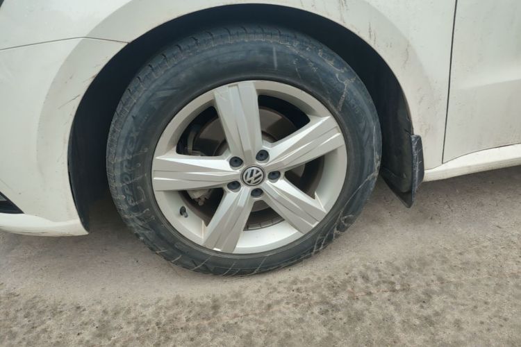 Volkswagen Lavida 2019 car image #9