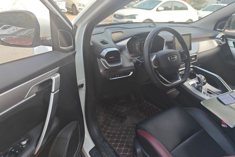 GEELY Coolray 2021 car image #13