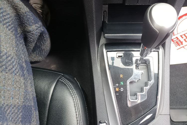 2016 immagine di auto #14