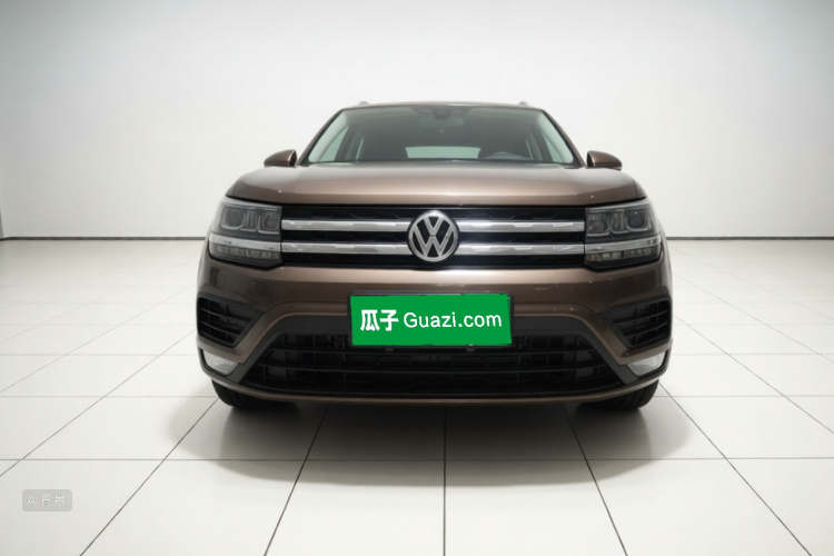 Volkswagen Tharu 2019 car image #3