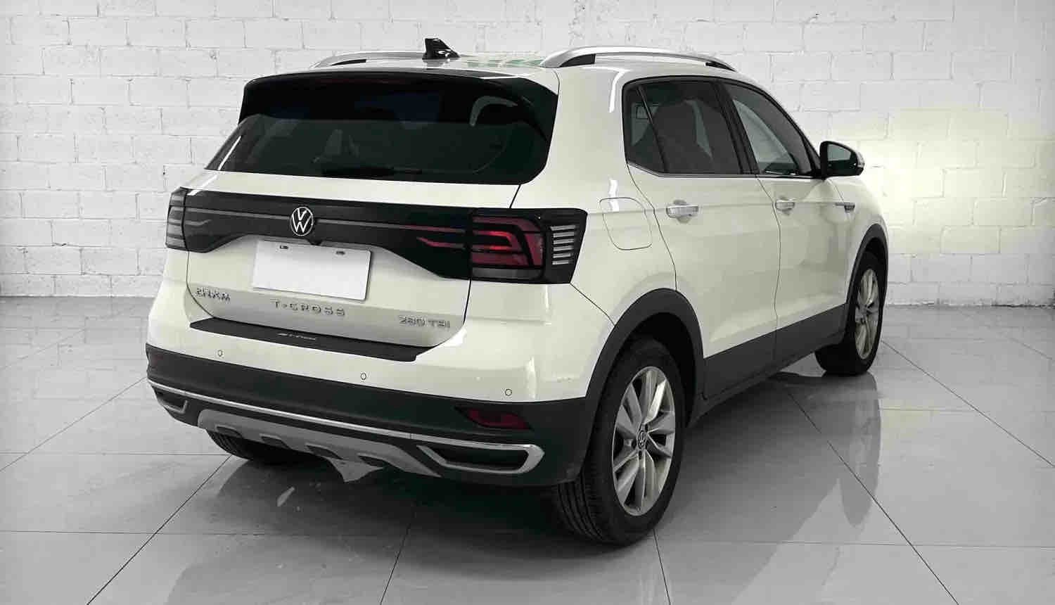 Volkswagen T-Cross 2022 car image #3