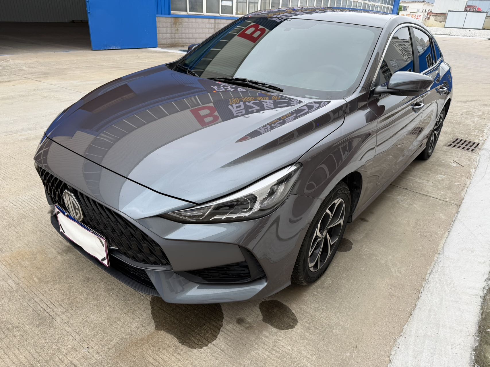 MG 5 2023 immagine di auto 