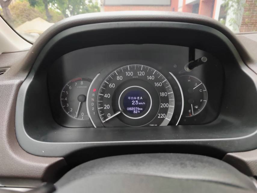Honda CR-V 2014 изображение автомобиля #8