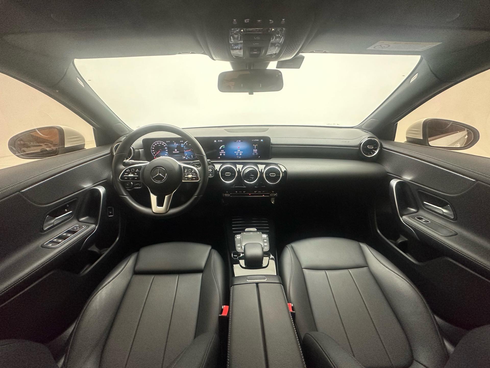 GEELY Vision X6 2023 car image #16