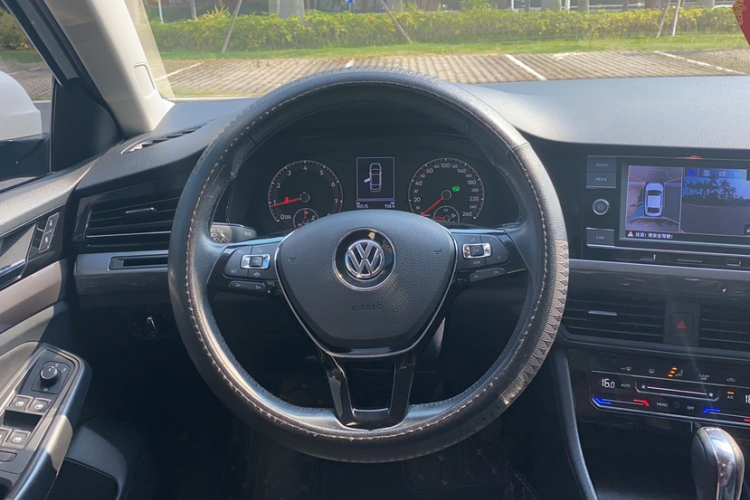 Volkswagen Bora 2019 #12 Volkswagen Bora 2019 car image #12
