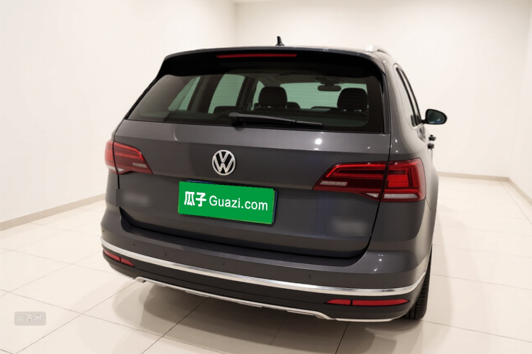 Volkswagen Tharu 2018 #6 Volkswagen Tharu 2018 car image #6