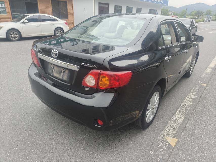 Toyota Corolla 2010 #8 Toyota Corolla 2010 car image #8