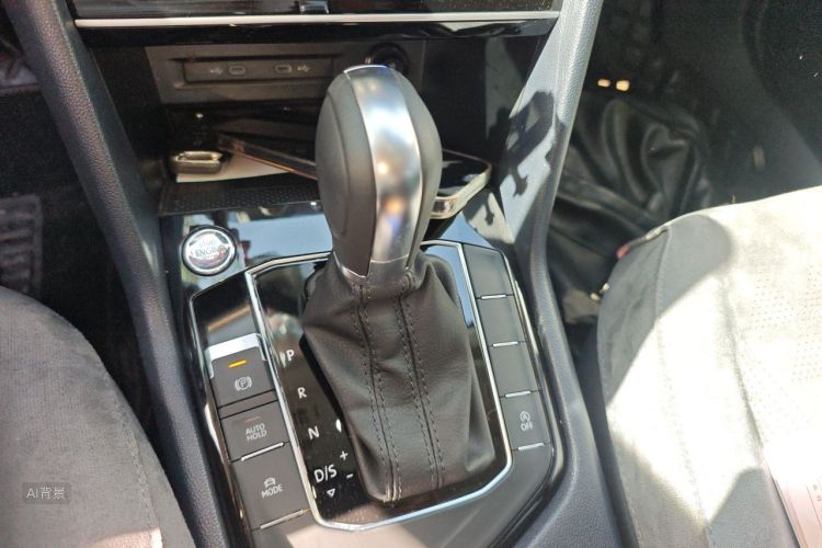 Volkswagen Tharu 2024 imagem de carro #16