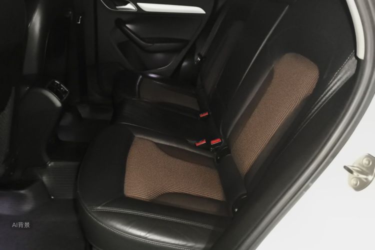 Audi Q3 2018 #19 Audi Q3 2018 car image #19