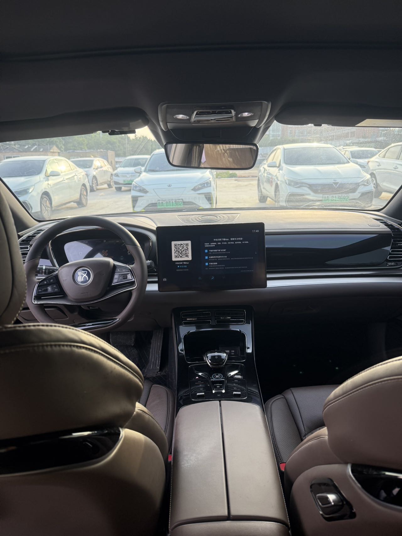 BYD Han 2024 imagen de coche #5