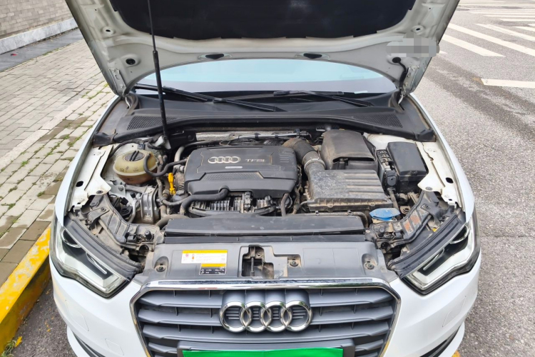 Audi A3 2015 immagine di auto #18