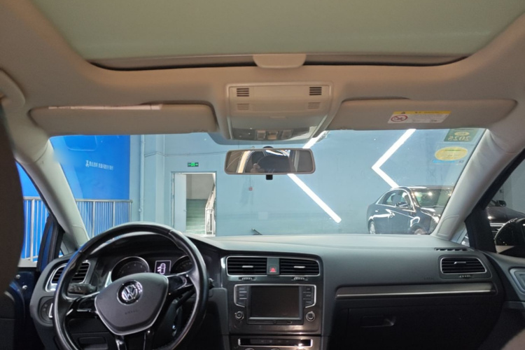 Volkswagen Golf 2017 #18 Volkswagen Golf 2017 car image #18