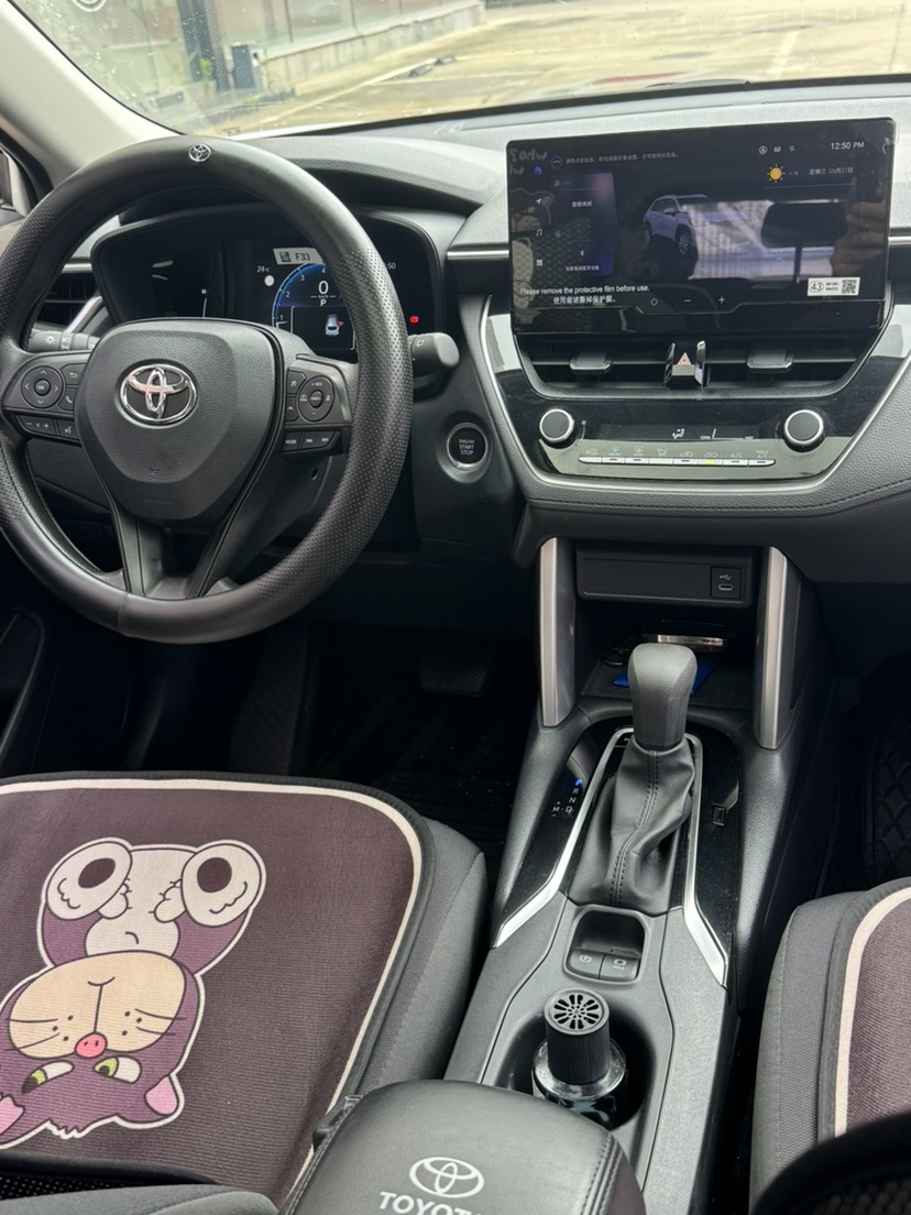 Toyota Corolla Cross 2024 immagine di auto #8