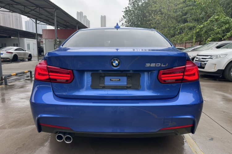 BMW 3 Series 2017 #5 BMW 3 Series 2017 car image #5