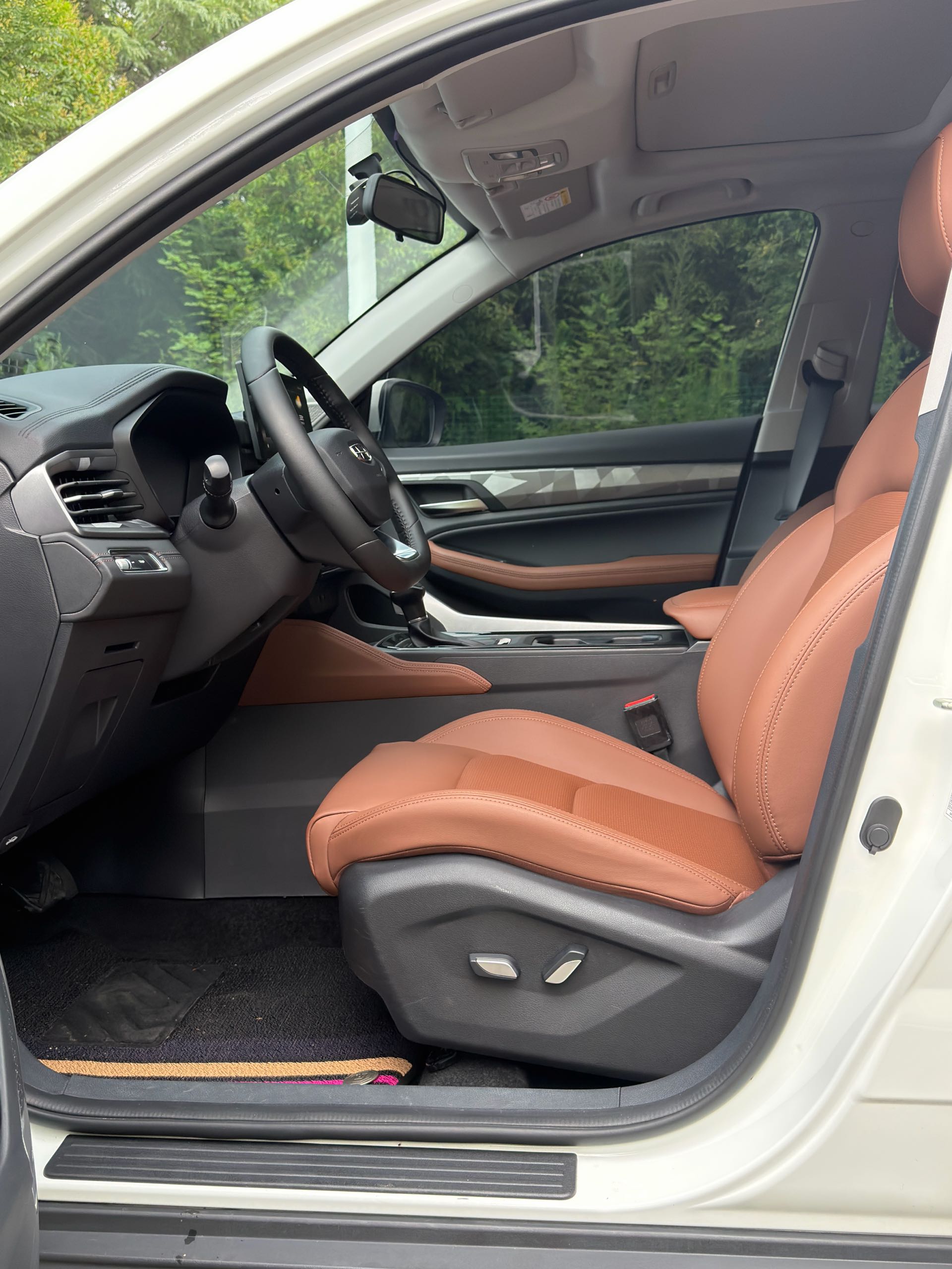 GEELY Vision X6 2024 #4 GEELY Vision X6 2024 car image #4
