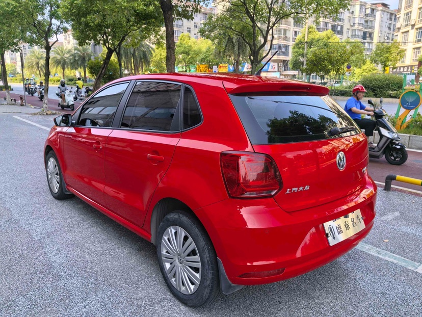 Volkswagen Polo 2018 car image #5
