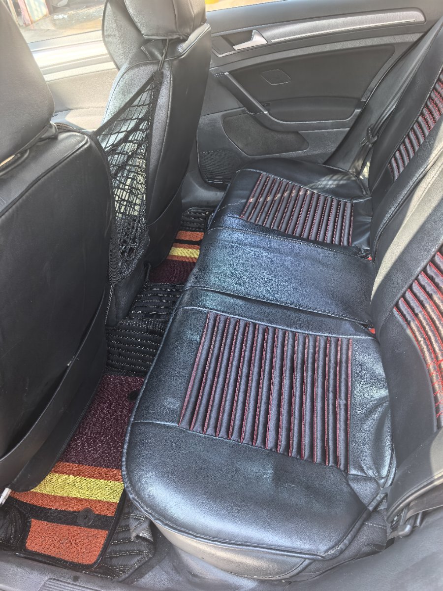 Volkswagen Golf 2017 car image #4