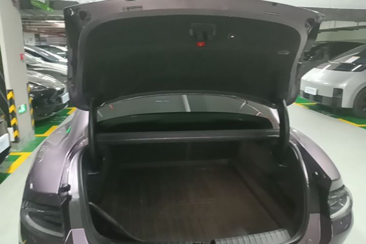 MI SU7 2025 car image #19