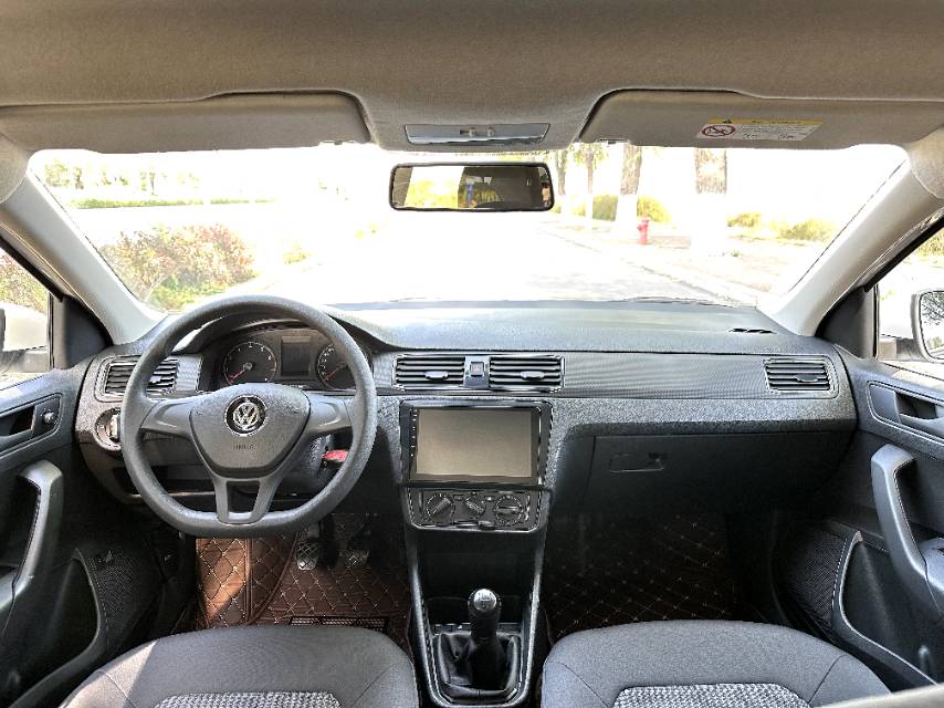 Volkswagen Santana 2023 immagine di auto #5