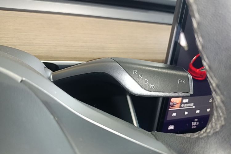 Tesla Model 3 2020 #14 Tesla Model 3 2020 car image #14