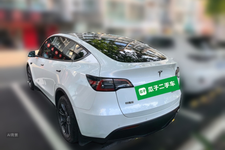 Tesla Model Y 2024 #5 Tesla Model Y 2024 car image #5