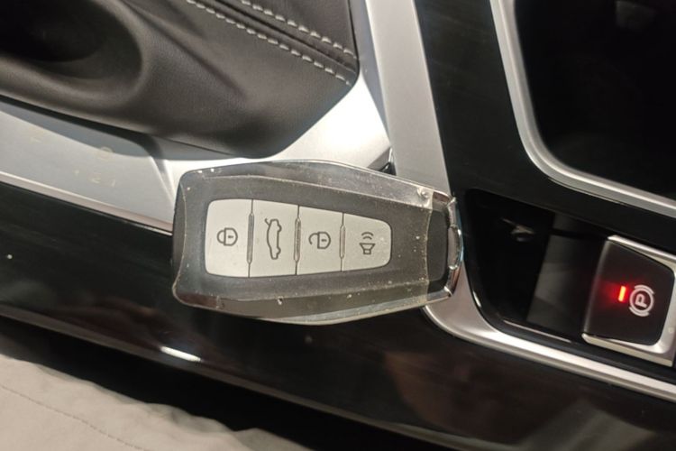 GEELY Coolray 2025 #9 GEELY Coolray 2025 immagine di auto #9
