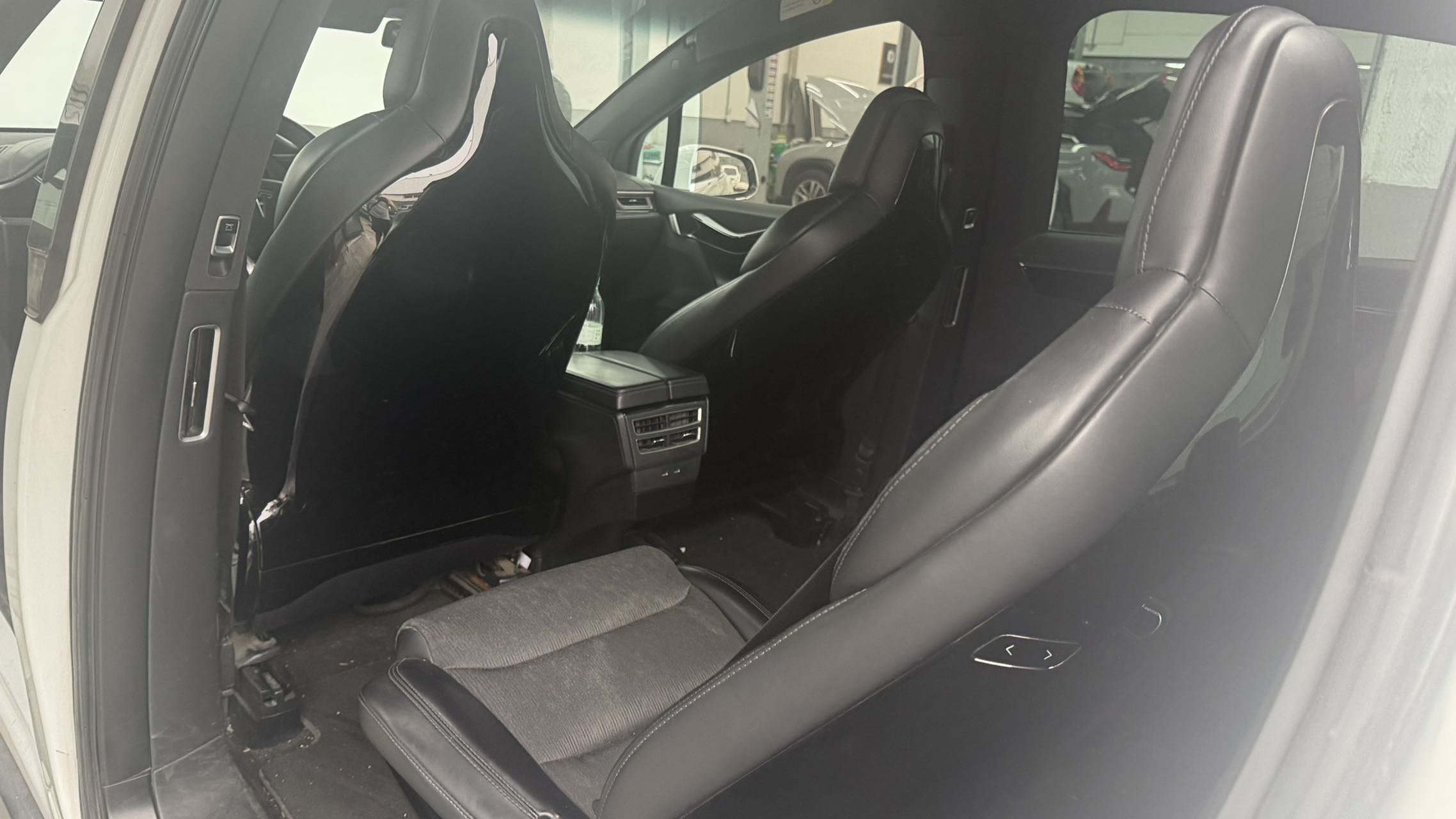 Tesla Model X 2017 #7 Tesla Model X 2017 car image #7