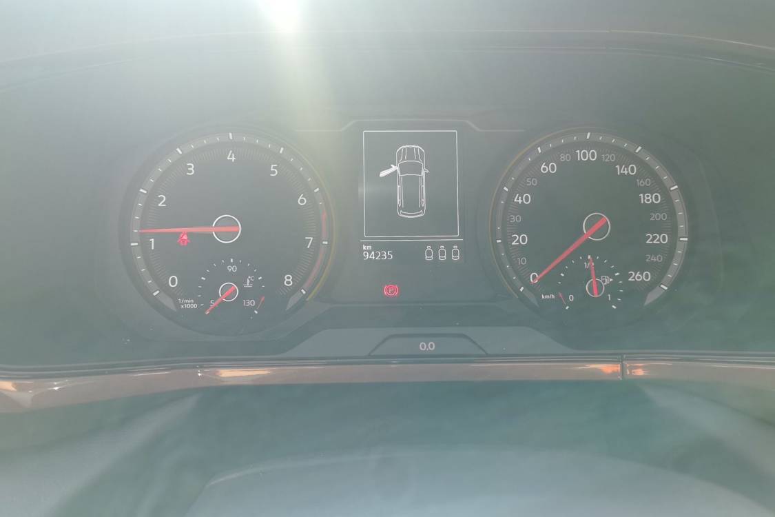 Volkswagen Tharu 2021 car image #24