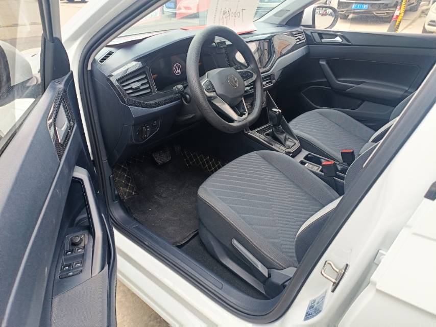 Volkswagen Lavida 2025 car image #2