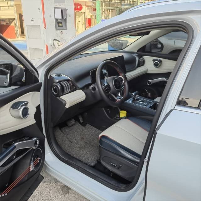 BYD Yuan Plus 2023 #5 BYD Yuan Plus 2023 car image #5