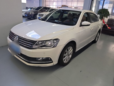 Volkswagen Lavida 2016 Volkswagen Lavida 2016 صورة سيارة