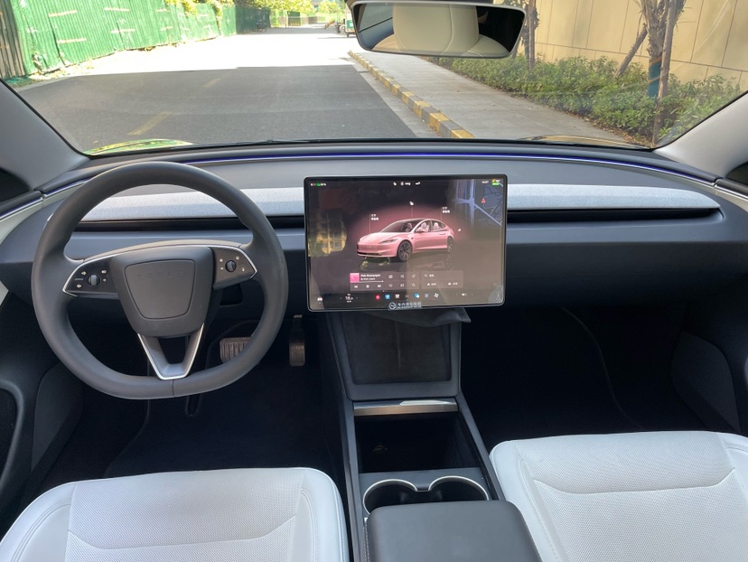 Tesla Model 3 2025 #6 Tesla Model 3 2025 car image #6